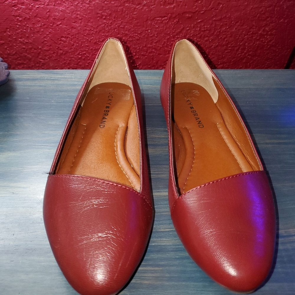 Lucky brand flats
